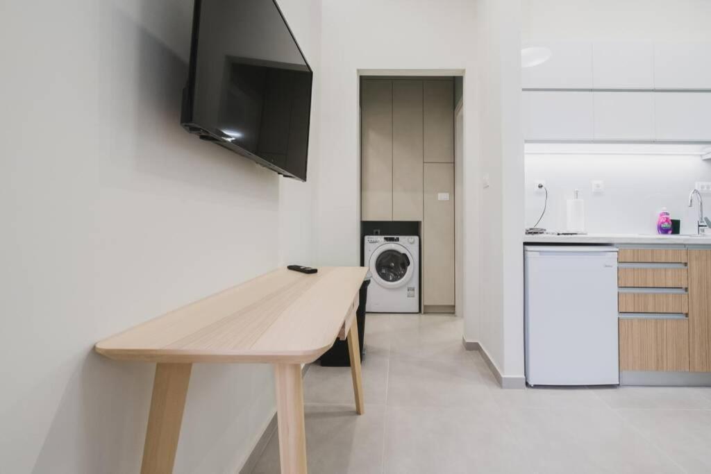 Peris 2 - Central Apt Near Old Town - Ac, Washer Chania  Eksteriør billede